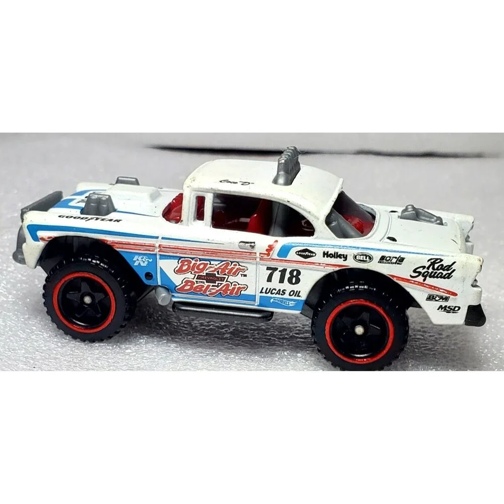 Hot Wheels 2019 Chevy Big Air Bel Air Blue White Race Car Diecast Loose Lot